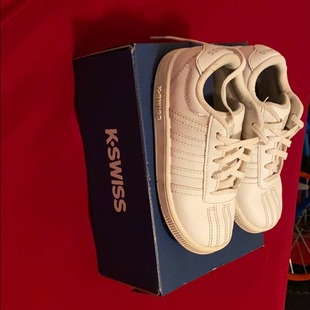 K-Swiss size 10 infants/ toddler